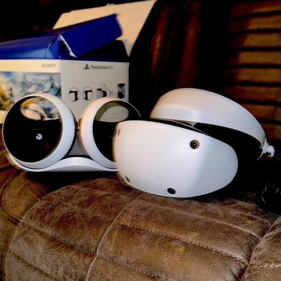 Sony Other - **** PSVR 2 ****Barely used, like new!!